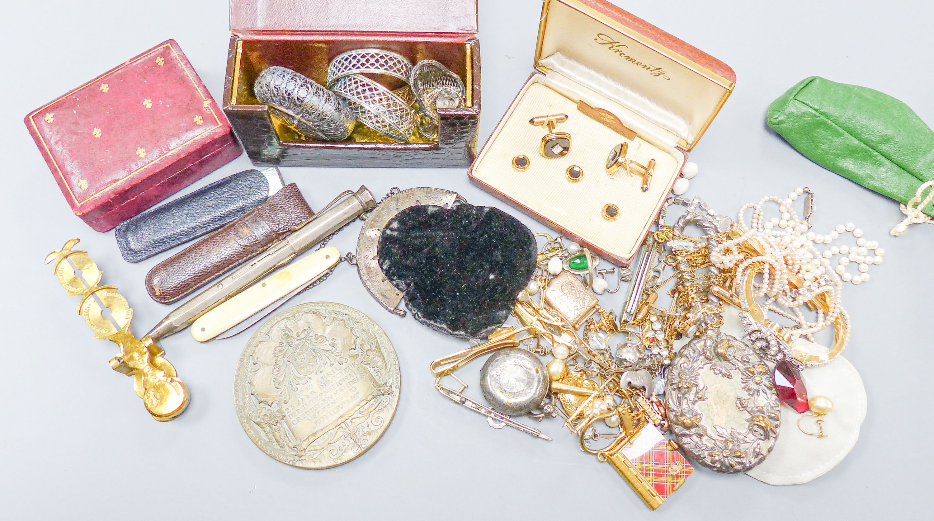 A vintage 'Marvin Hermetic' watch, various pens, a penknife, a set of guinea scales, costume jewellery and sundry items.